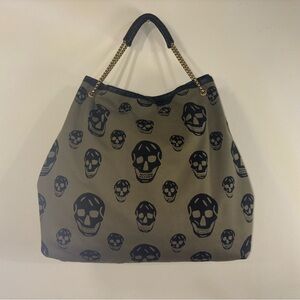 Rare Skull Print Alexander McQueen Tote Bag - Olive and Black